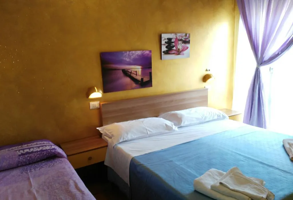Hotel Simon-1