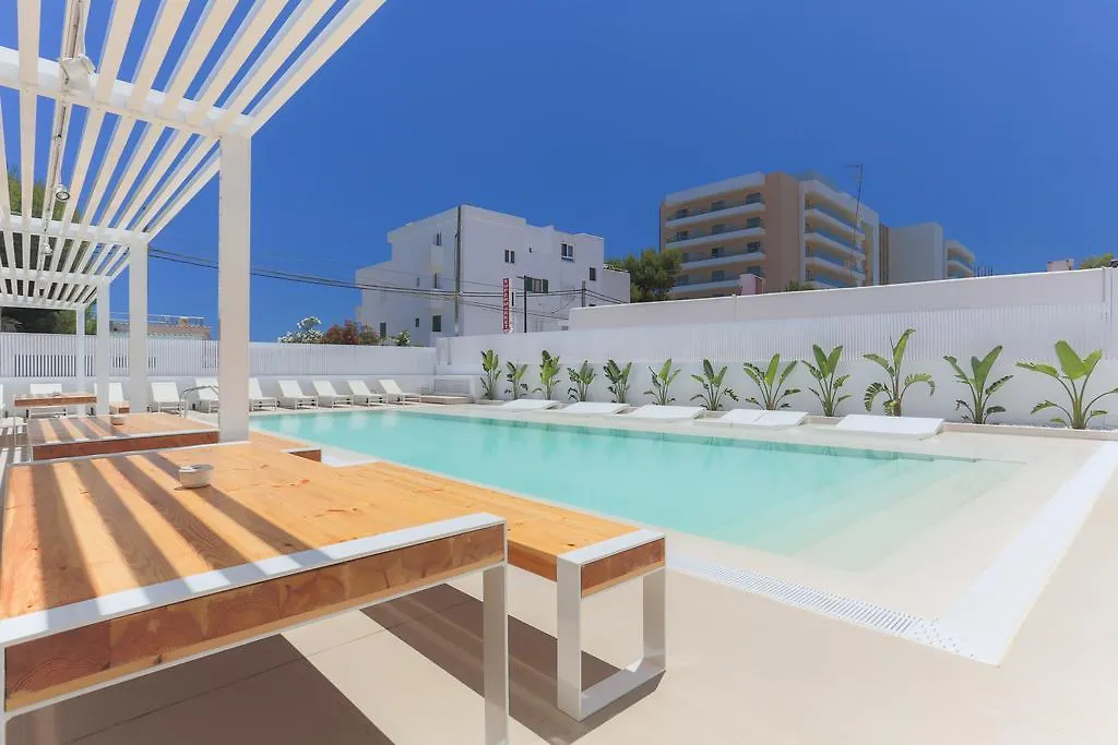 White Apartments - Adults Only-1