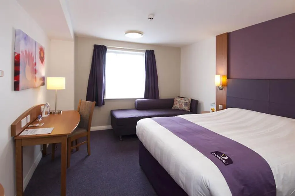 Premier Inn London Euston-1