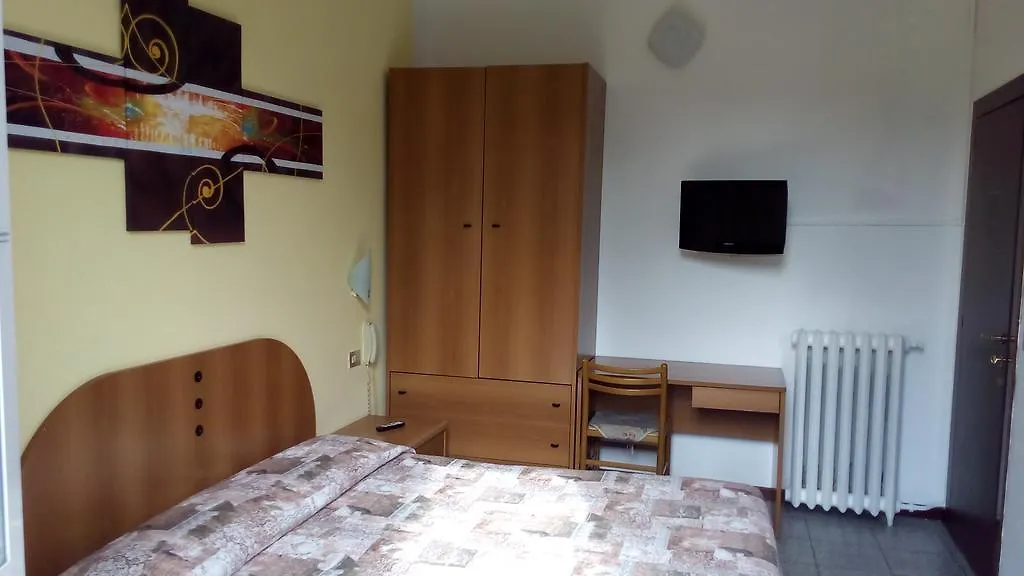 Hotel Tirreno-1