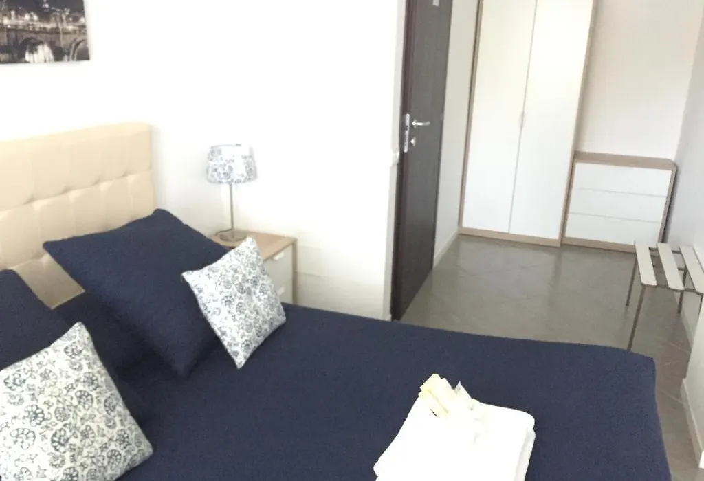 Aquarius Rome-1