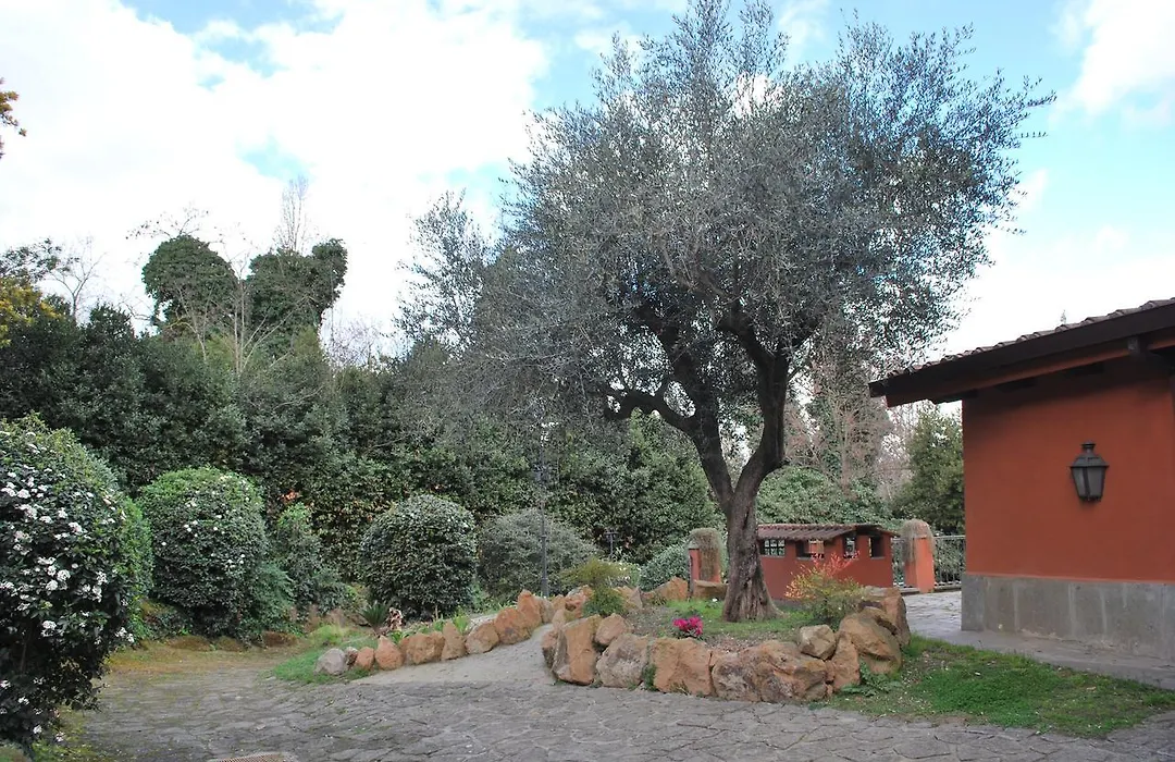 Residence Casale Mostacciano-1