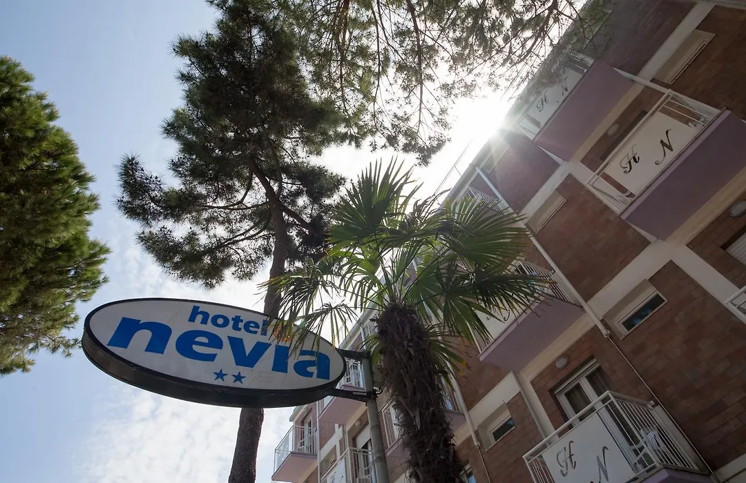 Hotel Nevia-1