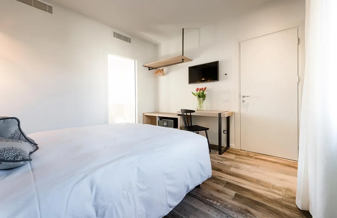 Locanda La Cross - Adults Only-1