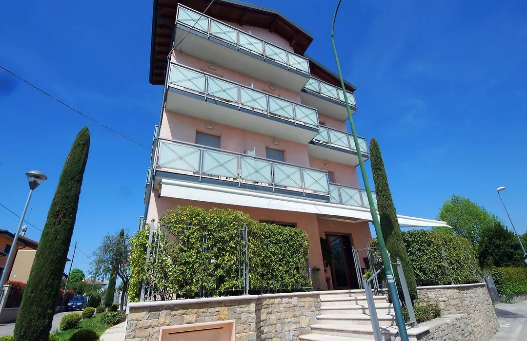 Hotel Clarin 14 By Dori-1