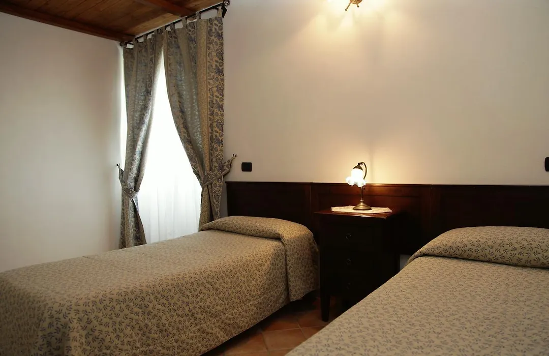 Hotel Il Ghiro-1