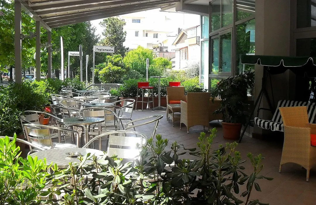 Hotel Etoile-1