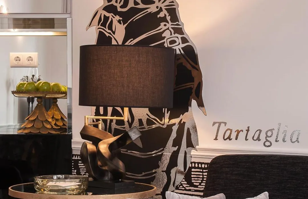 Teatro Boutique Rooms & Suites-1