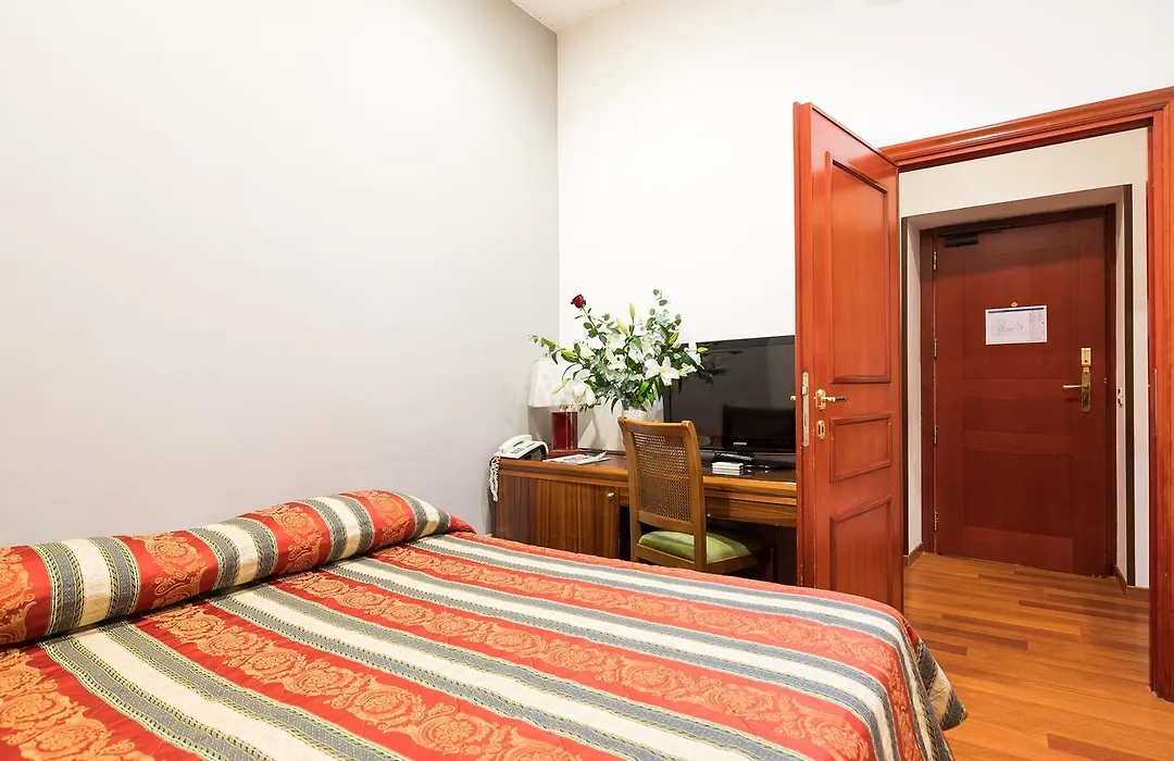 Hotel Galles-1