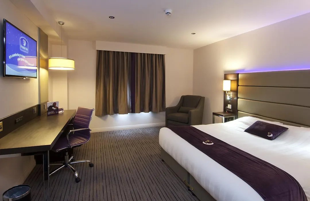 Premier Inn London Holborn-1