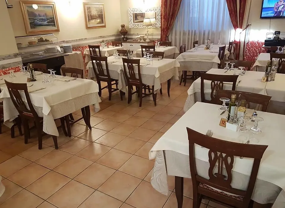 Hotel Sicilia-1