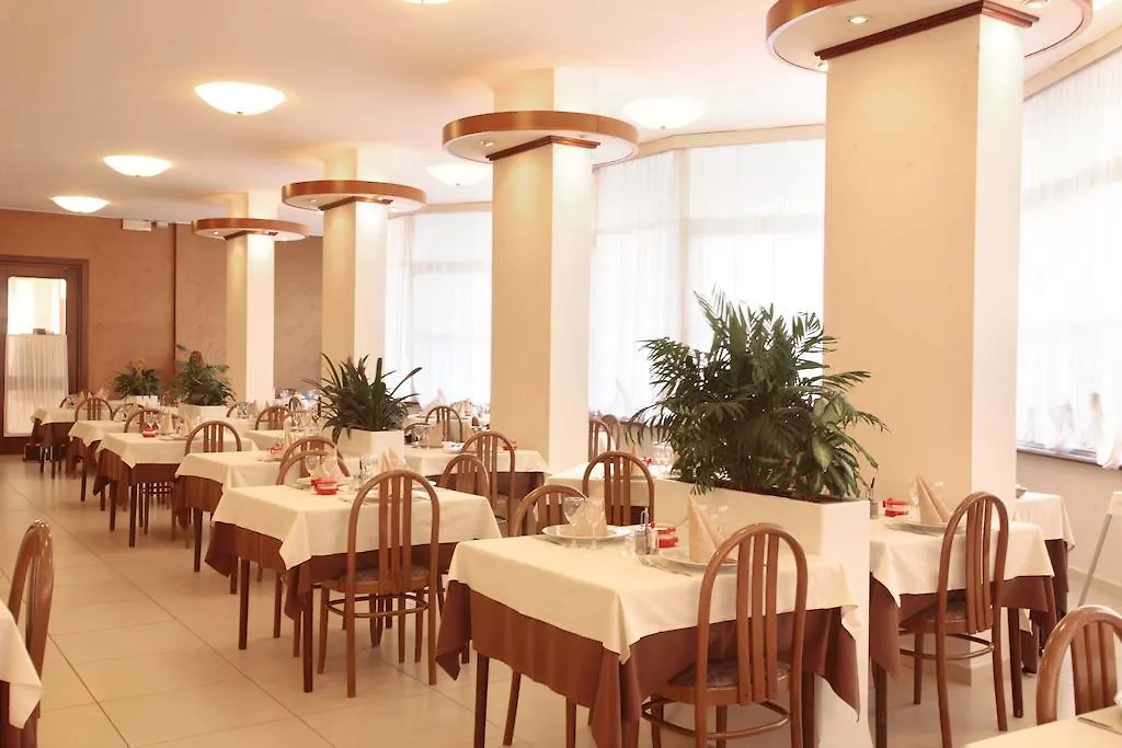Gallia Club Hotel-1