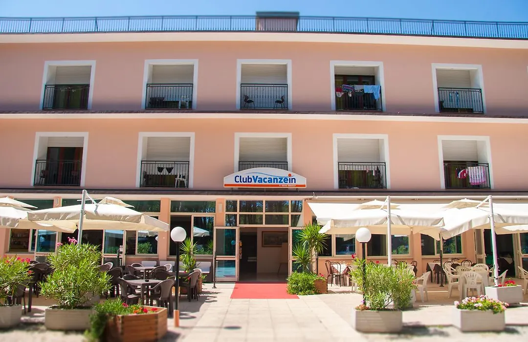 Club Vacanze In-1