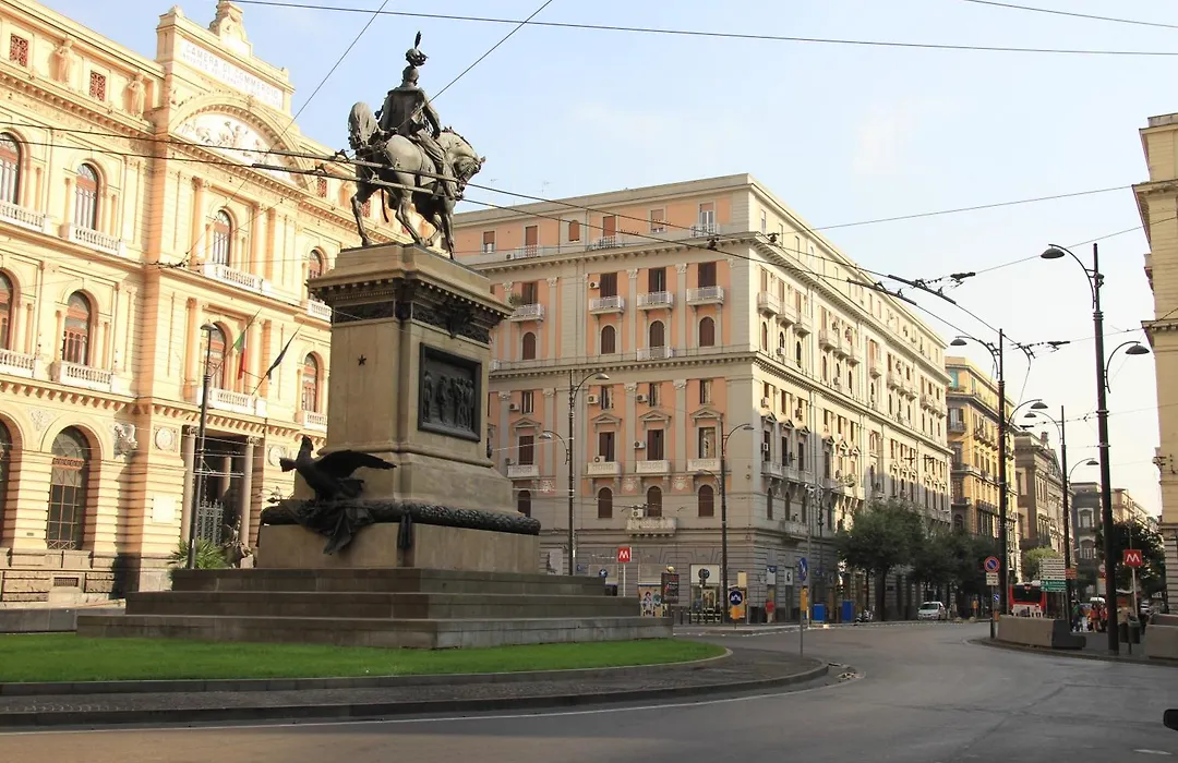 Bovio Modern Suite-1