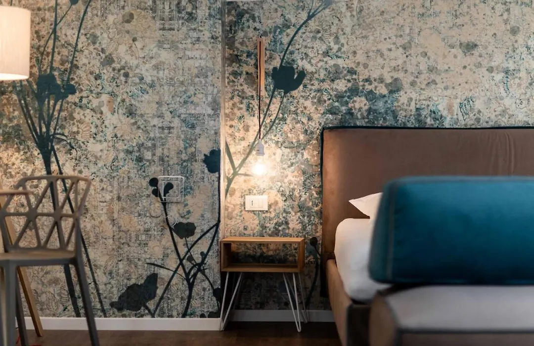 Stay Cooper L Guesthouse Zum Loewen-1