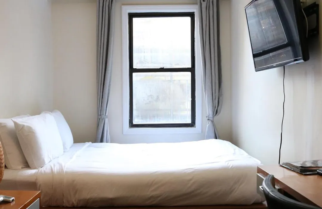 Midtown West Hotel-1