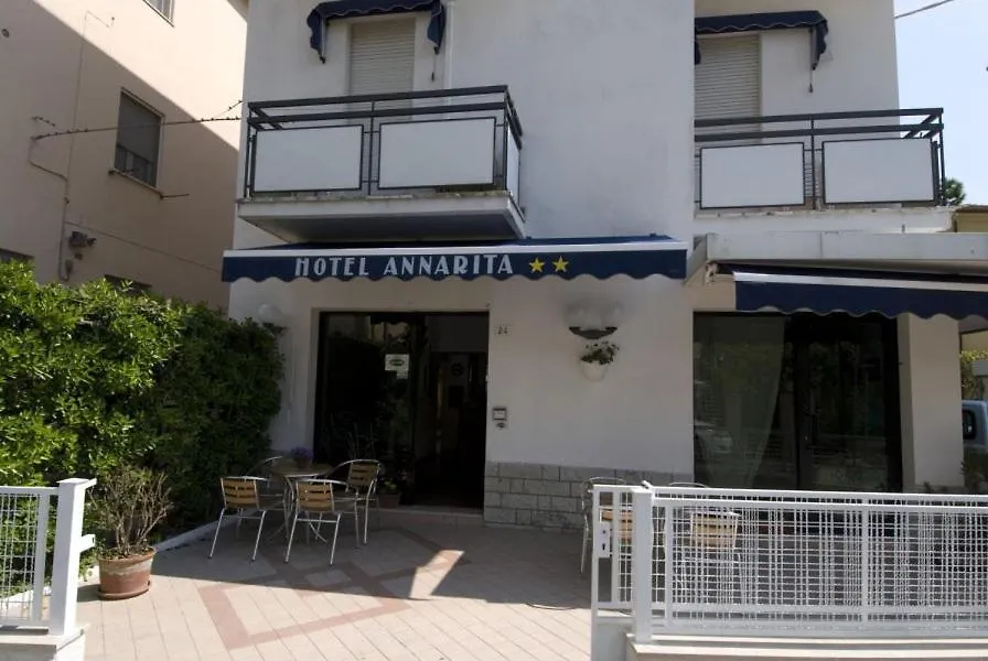 Hotel Annarita-mezza pensione plus- spiaggia inclusa-1