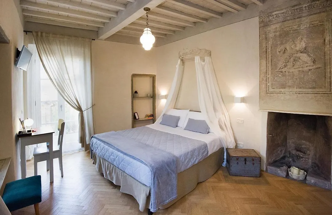 Il Piccolo Cavour Charming House B&B-1