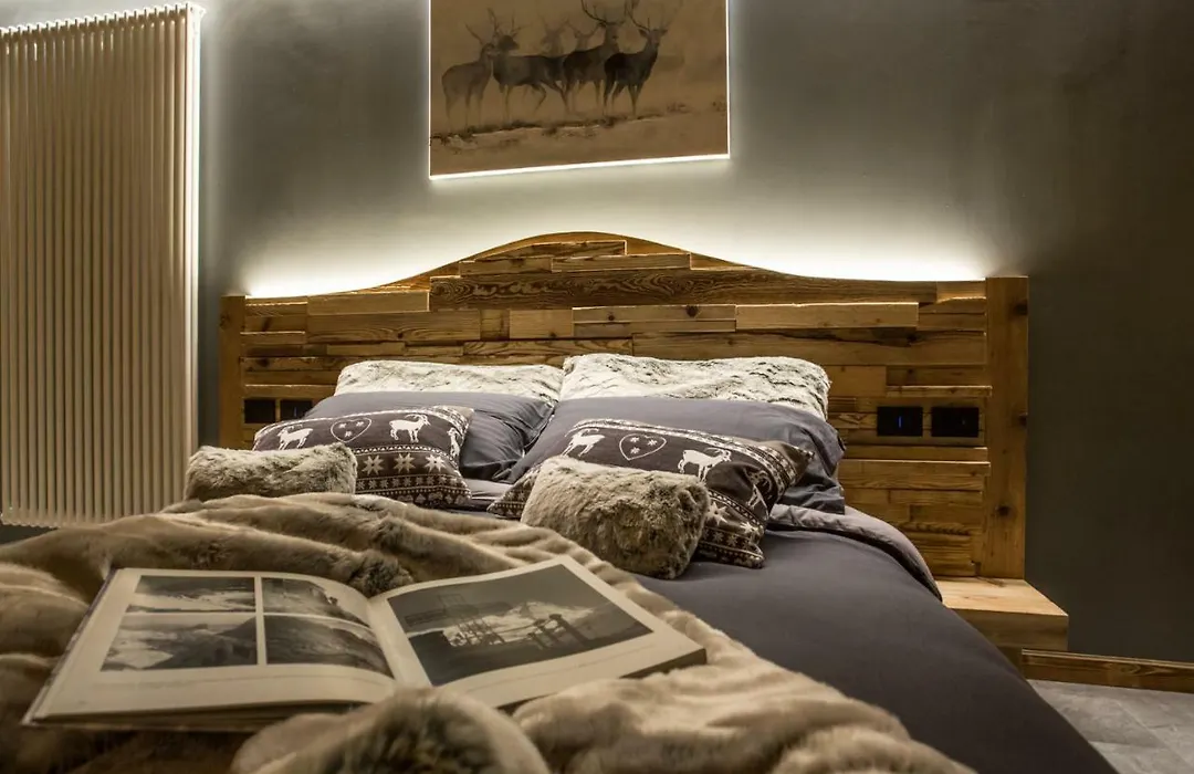 Alpine Rooms Guesthouse-1