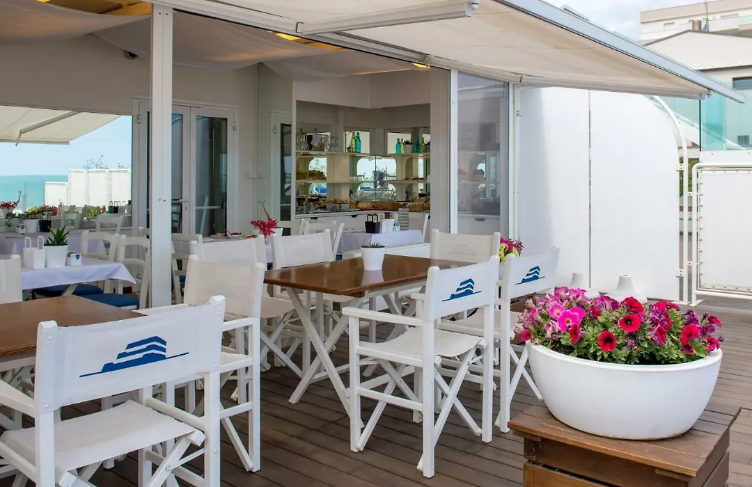 T-Suite Hotel-1