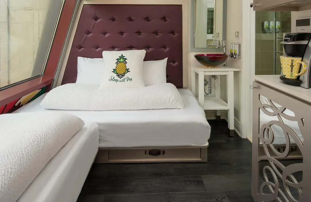 Staypineapple, An Artful Hotel, Midtown New York-1