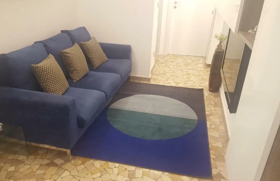 Nuvola B&B-1