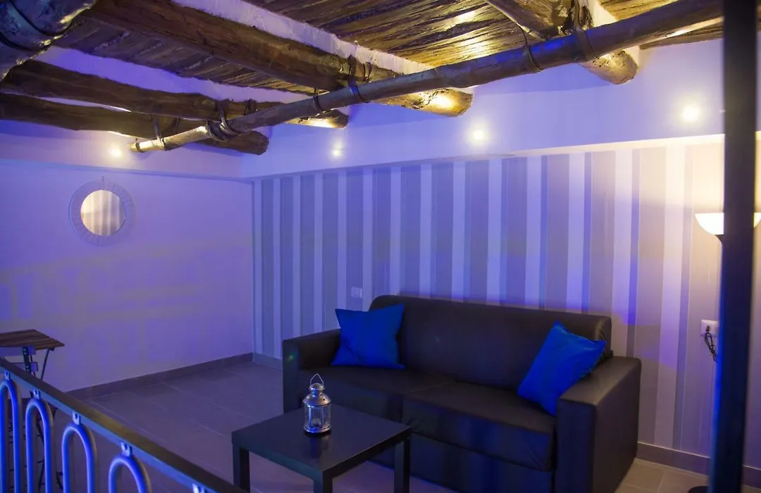 Vesuvius Luxury Suites-1