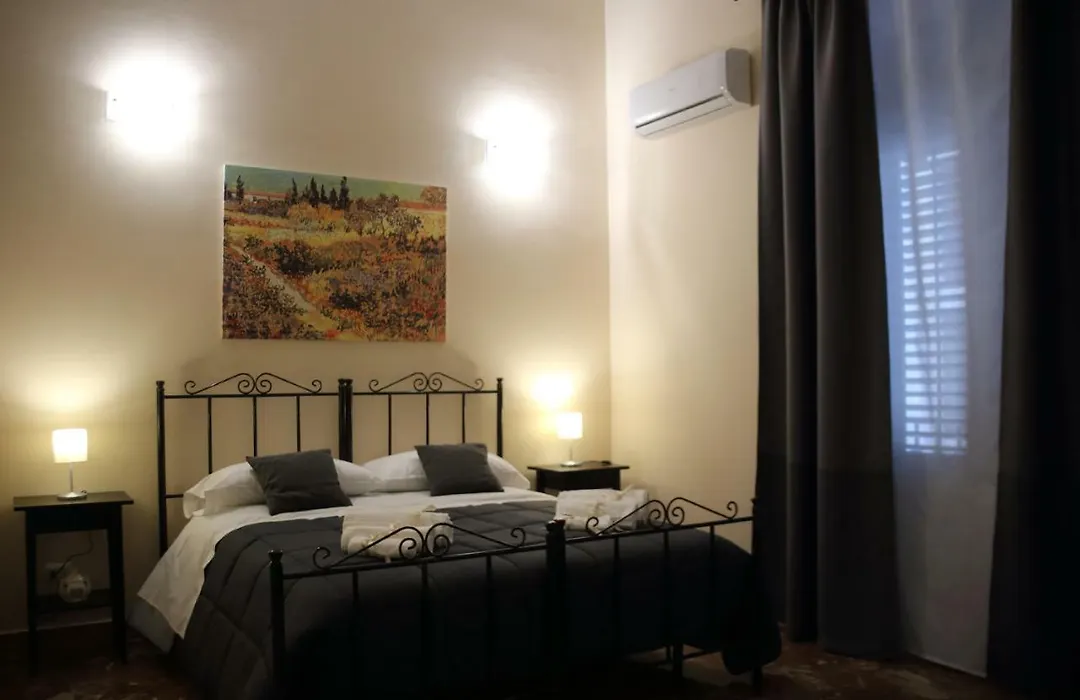Mantegna Rooms-1