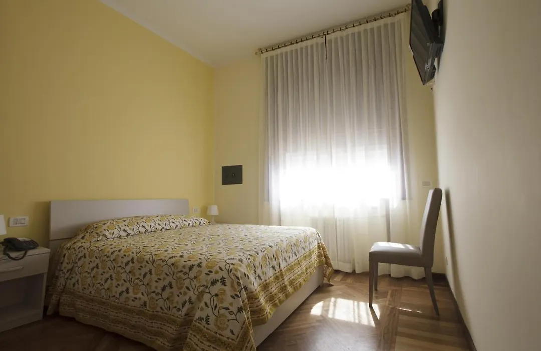Italy Inn-1