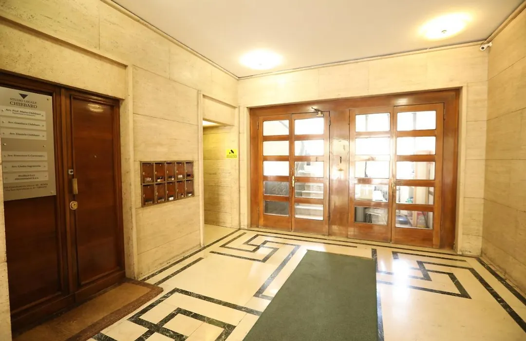 Unique Luxury Apartment And Rooms-1
