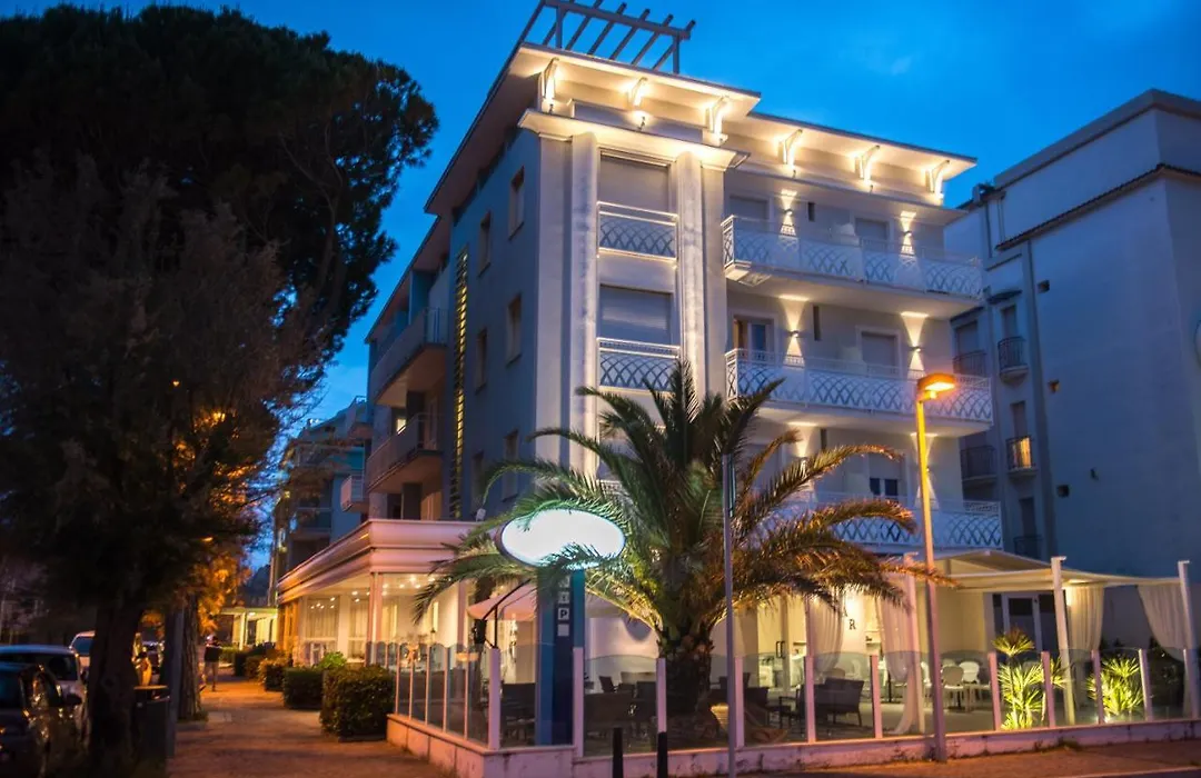 Hotel Vela D'Oro-1