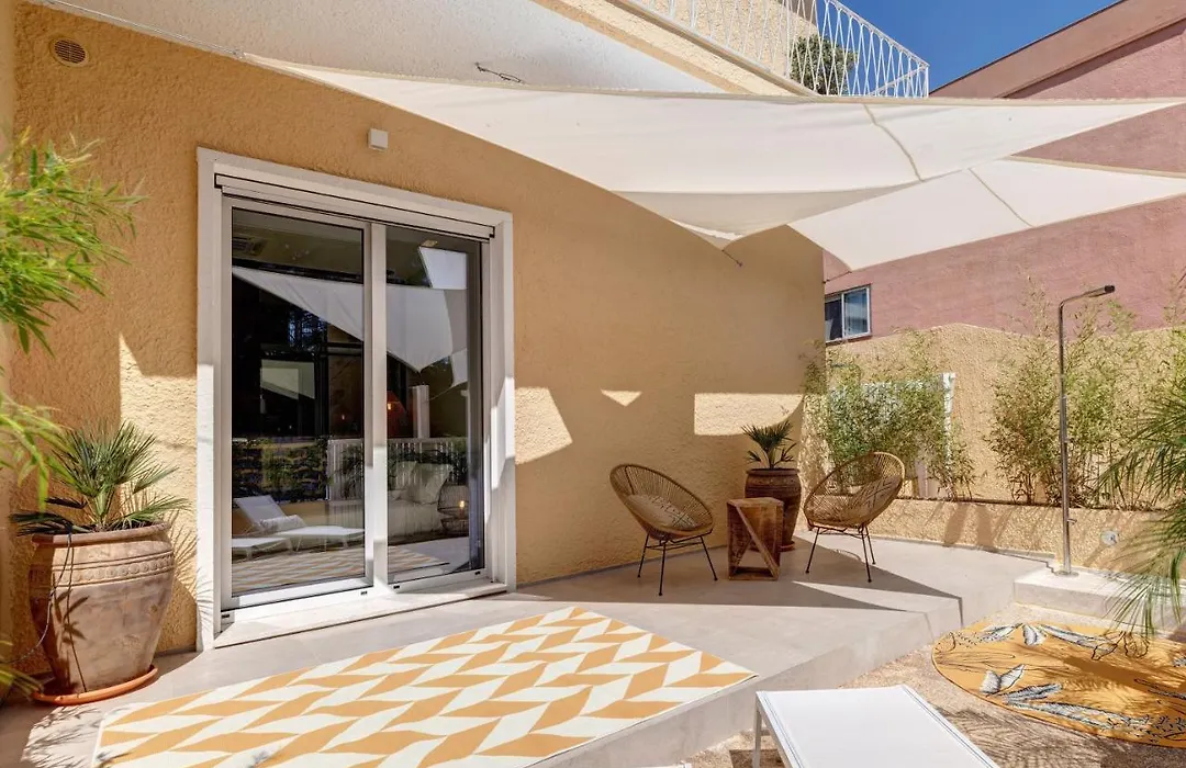 Le Palmette Suites-1