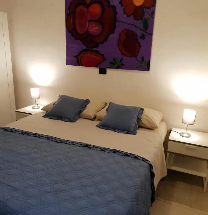 Rooms In The Beach-1
