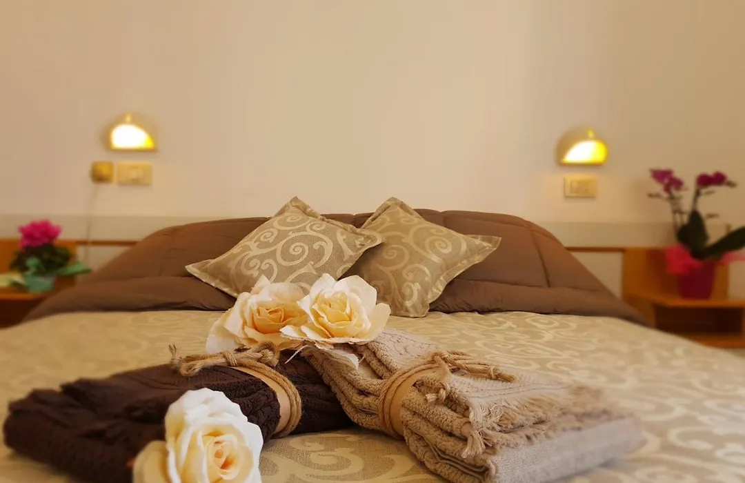 Hotel Romantica-1