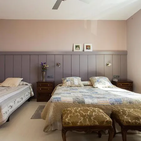 Anita'S Bed And Breakfast-2