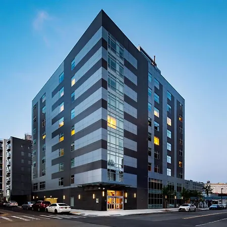 Hyatt Place Long Island City-2