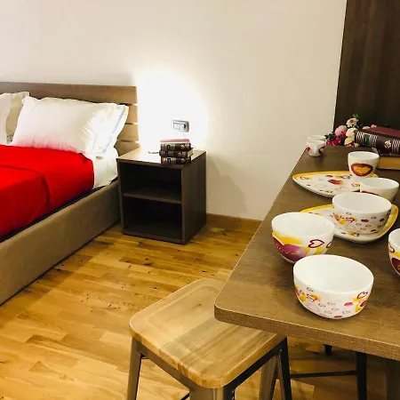 Domus Studio 25 Bed & Breakfast-2