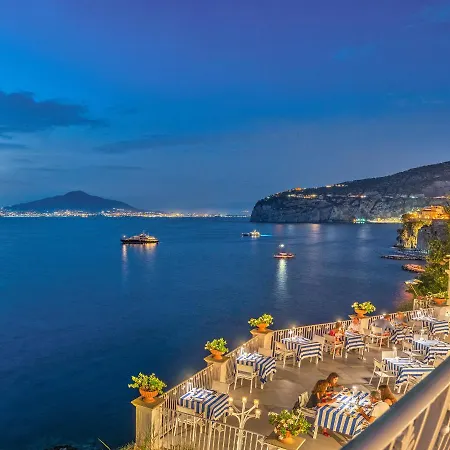 Grand Hotel Riviera-2