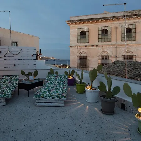 Ortigia Terrace Sea View-2