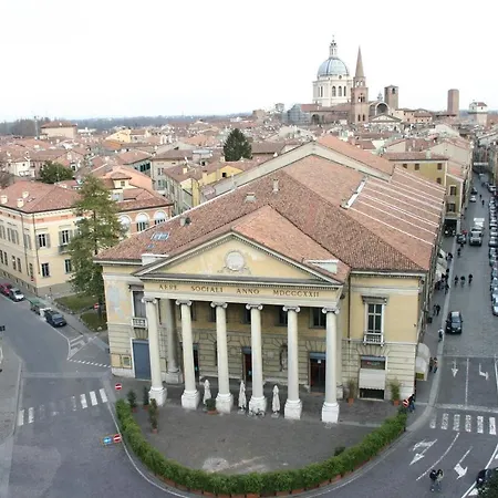 Hotel Italia City Center-2