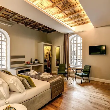 Vite 21 Luxury Room-2