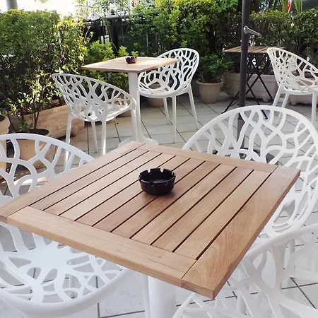 Hotel Aria di Mare - Bed&Brunch in centro a Riccione-3
