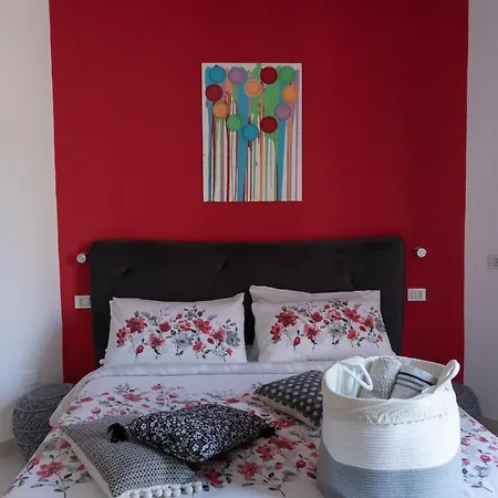 Intra Rooms-2