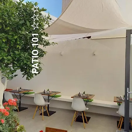 Patio 101 "Exclusive"-3