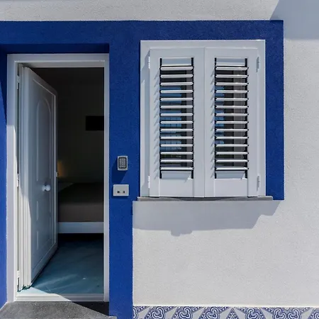 Poseidonia Rooms-2