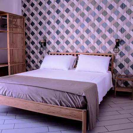 Walk Rooms-3