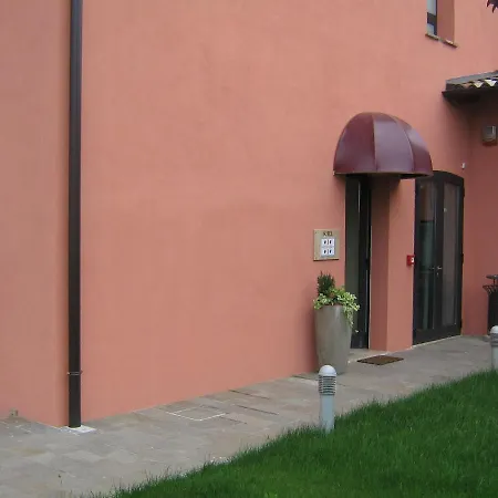 Hotel La Vecchia Reggio-3