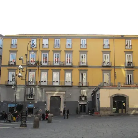 Rooms in San Domenico Maggiore 3-2