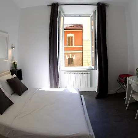 I Love Vaticano Guest House-2