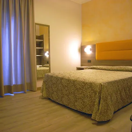 Hotel Siena-3